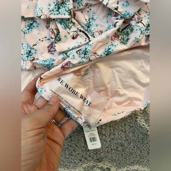 NWT WeWoreWhat Brooklyn One Piece Halter Floral Swimsuit Revolve, Medium - Picture 7 of 10